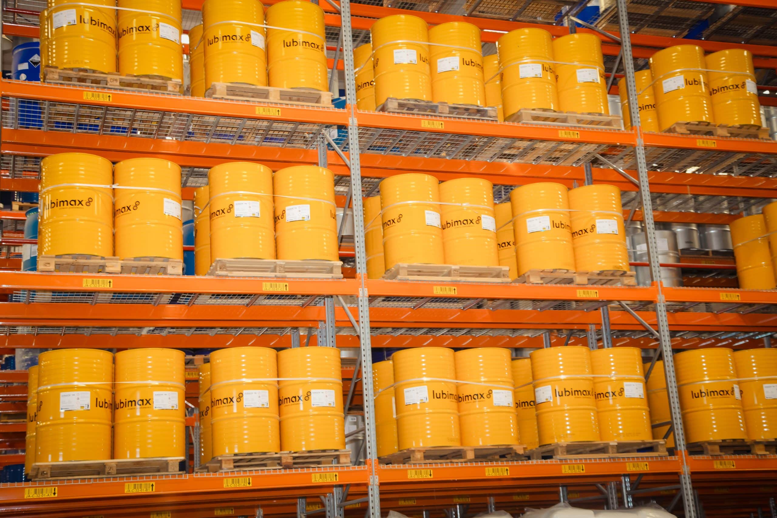 Lubricant Distributors in Turkey: How Turkish Blenders Source Additive Packages from Global Manufacturers 3 Lubricant Distributors in Turkey: How Turkish Blenders Source Additive Packages from Global Manufacturers LUBIMAX™